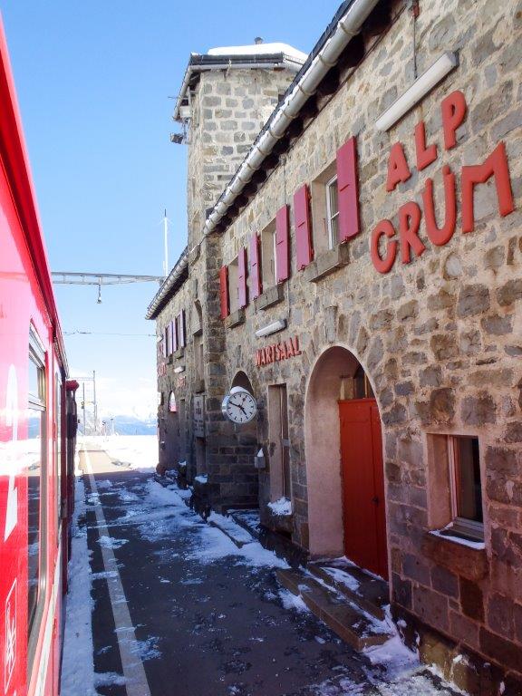 Tren Bernina en invierno