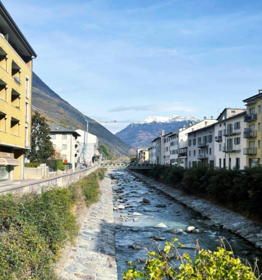 Calles de Tirano antes de tomar el Tren Bernina